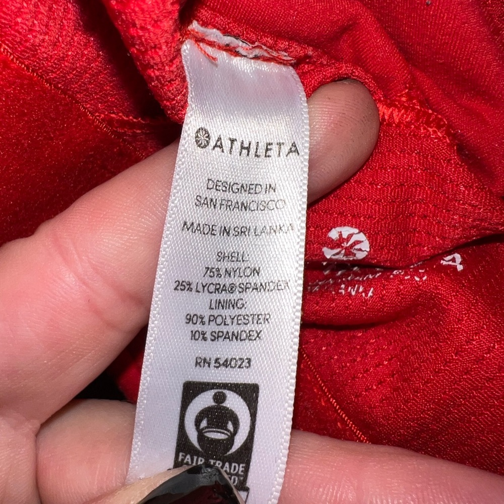 Athleta Fully Focused Bright Red Strappy Sports Bra - Picture 5 of 5